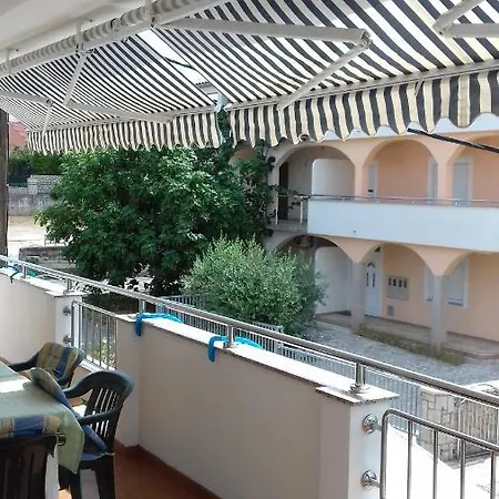 Apartman Devcic *