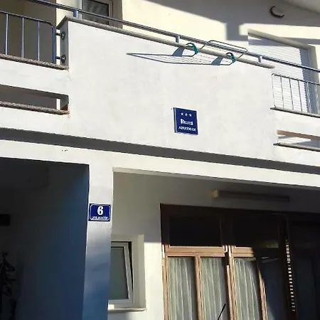 Apartman Devcic Apartman Zára