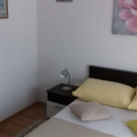 Apartman Devcic Zára